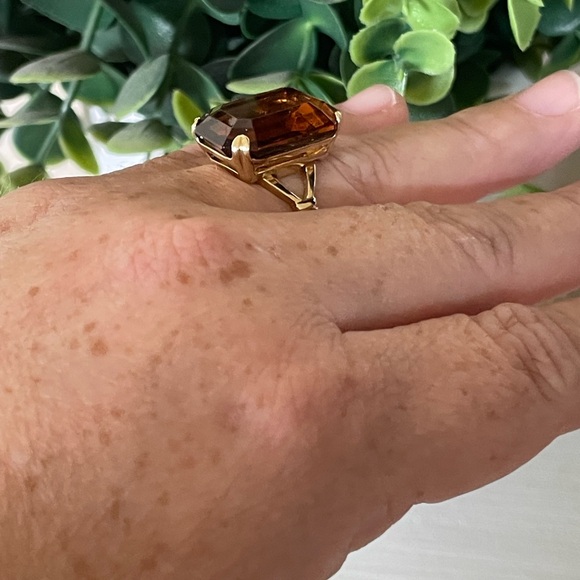 Vintage Avon Large Smoky Lustre Brown Orange Topaz Faux 1970s size 8.5 Goldtone - Picture 5 of 8